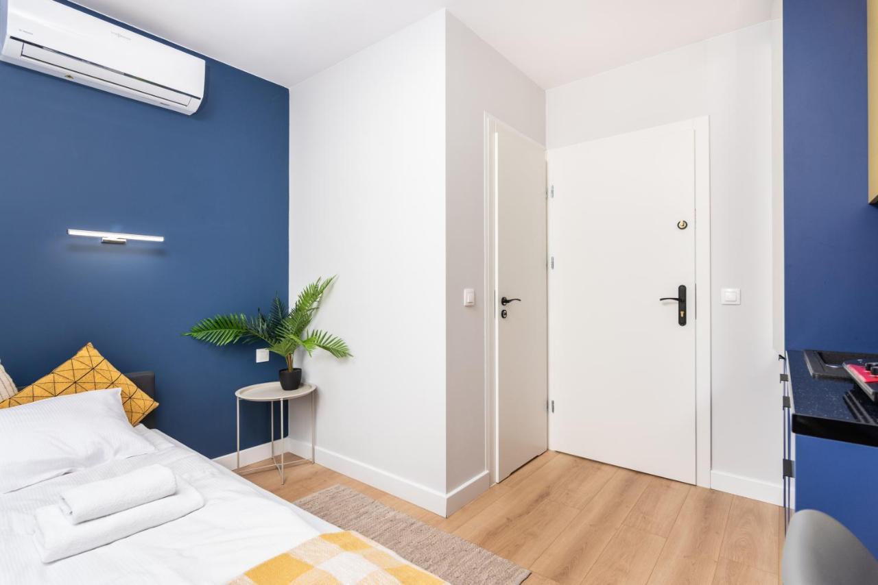 Smart Apartments - Old Town & Main Train Station - By Upstairs 克拉科夫 外观 照片
