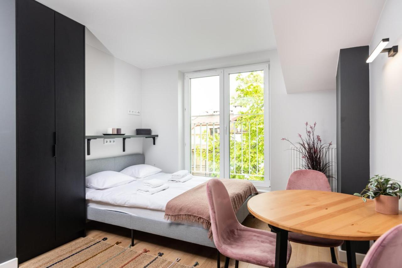 Smart Apartments - Old Town & Main Train Station - By Upstairs 克拉科夫 外观 照片