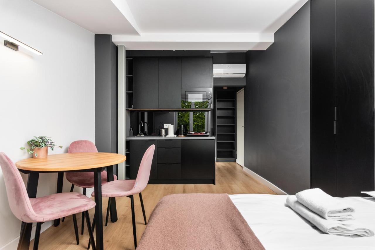 Smart Apartments - Old Town & Main Train Station - By Upstairs 克拉科夫 外观 照片