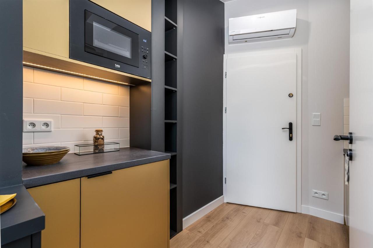 Smart Apartments - Old Town & Main Train Station - By Upstairs 克拉科夫 外观 照片